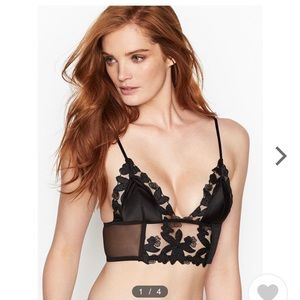 black detailed bralette